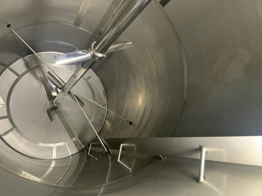 1 x New 20.300L stainless-steel AISI304L vertical mixing tank.