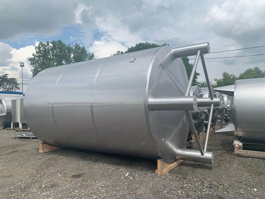 1 x New 25.000L stainless-steel AISI316L vertical storage tank.