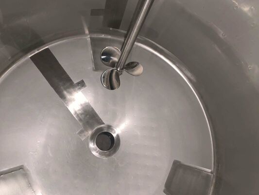 1 x New 1.330L stainless-steel AISI316L vertical mixing tank. 1 x New 200L stainless-steel AISI316L vertical mixing tank.