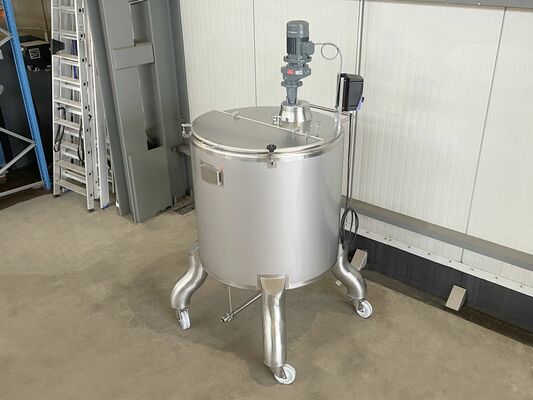 1 x New 1.000L stainless-steel AISI316L vertical mixing tank.